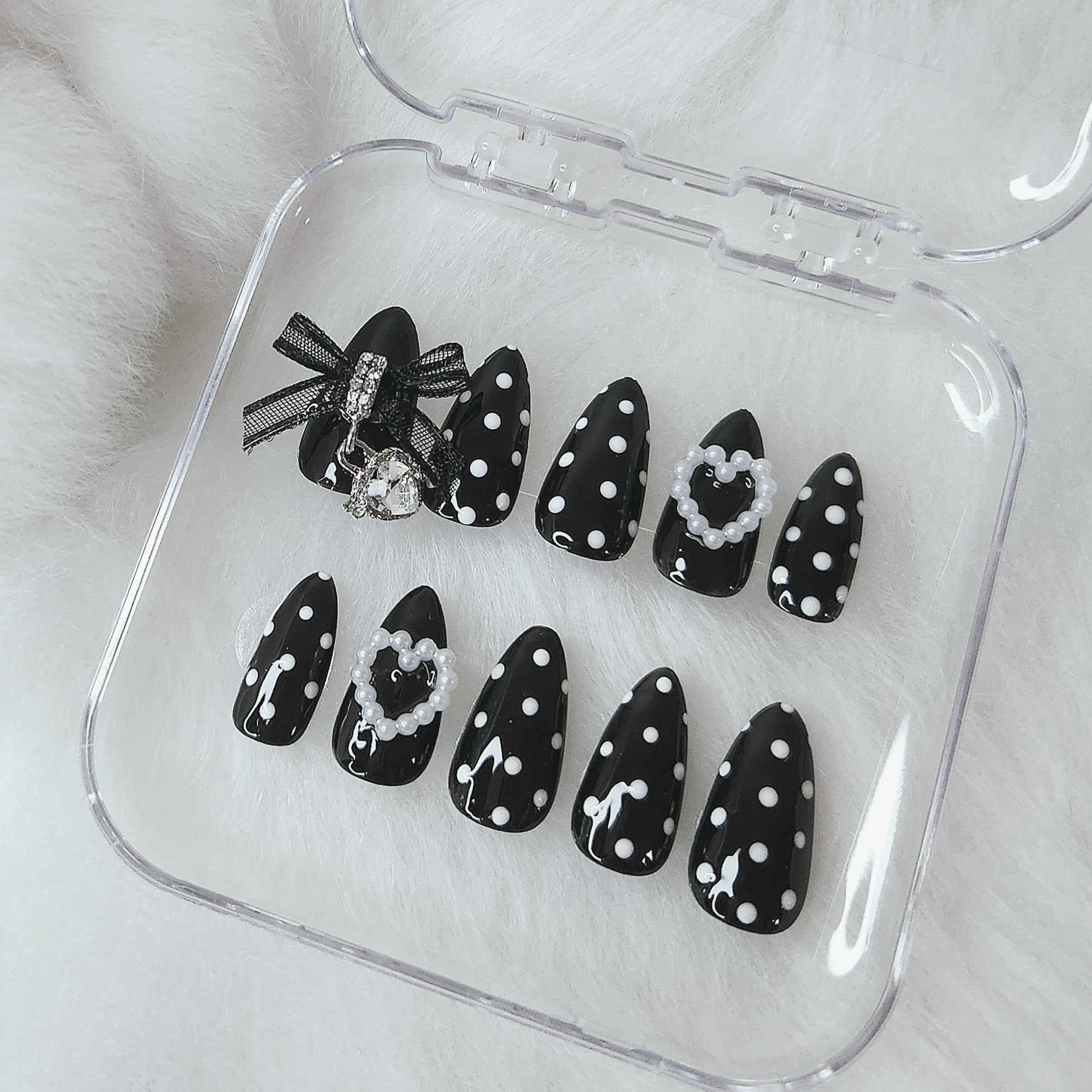 Chic Dotty(Black ver.)