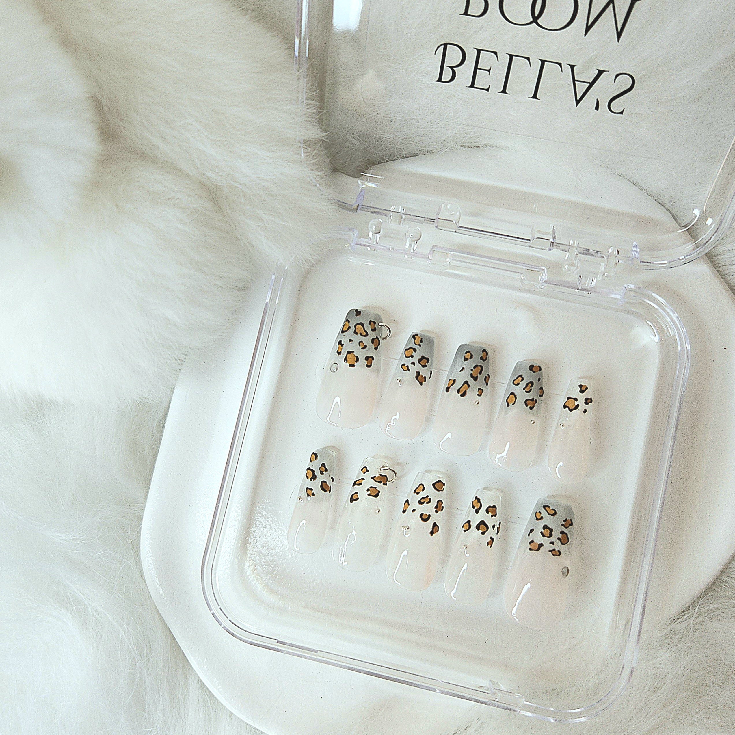 Nude leopard pop
