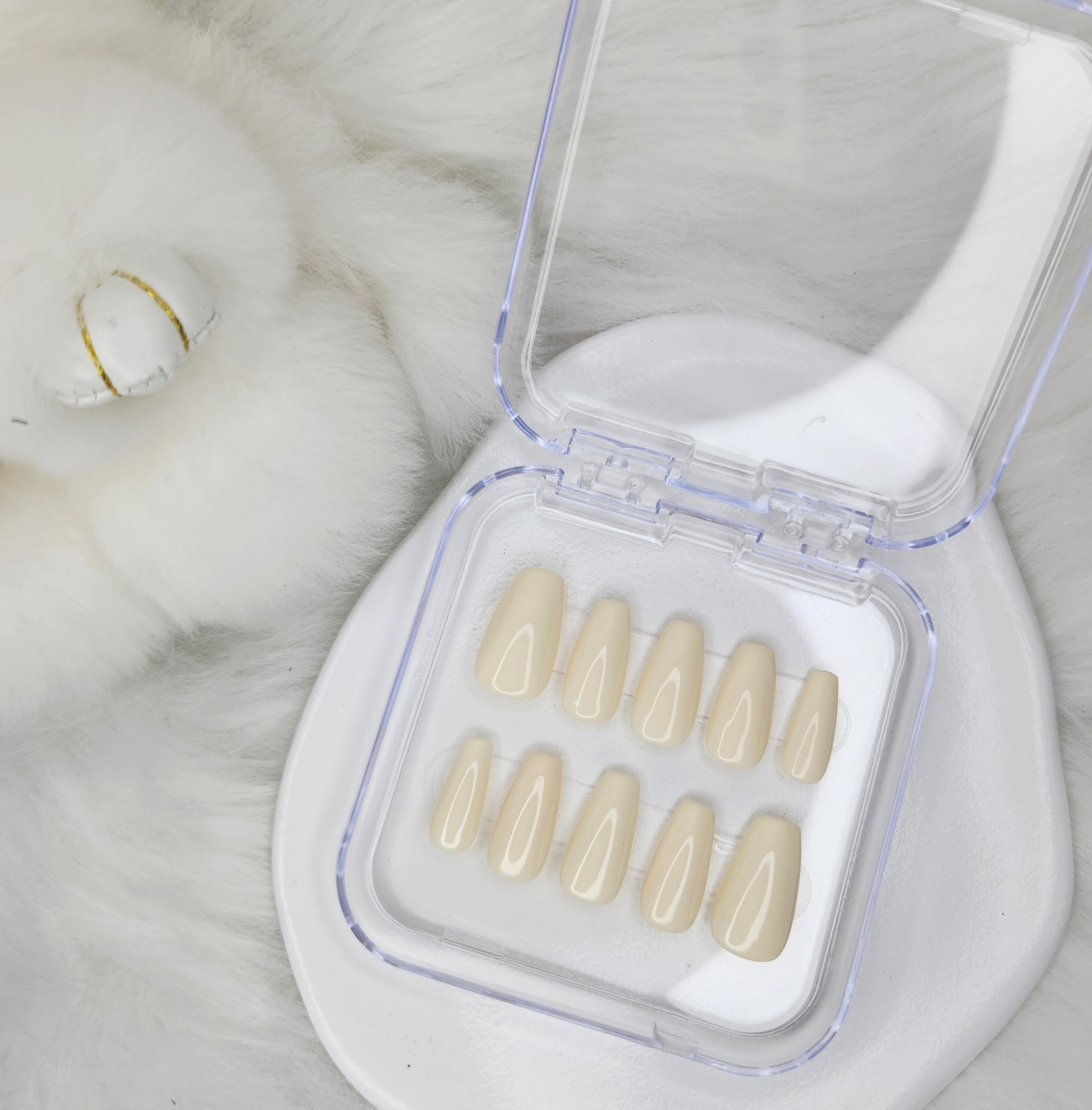 Basic Nails_Cream