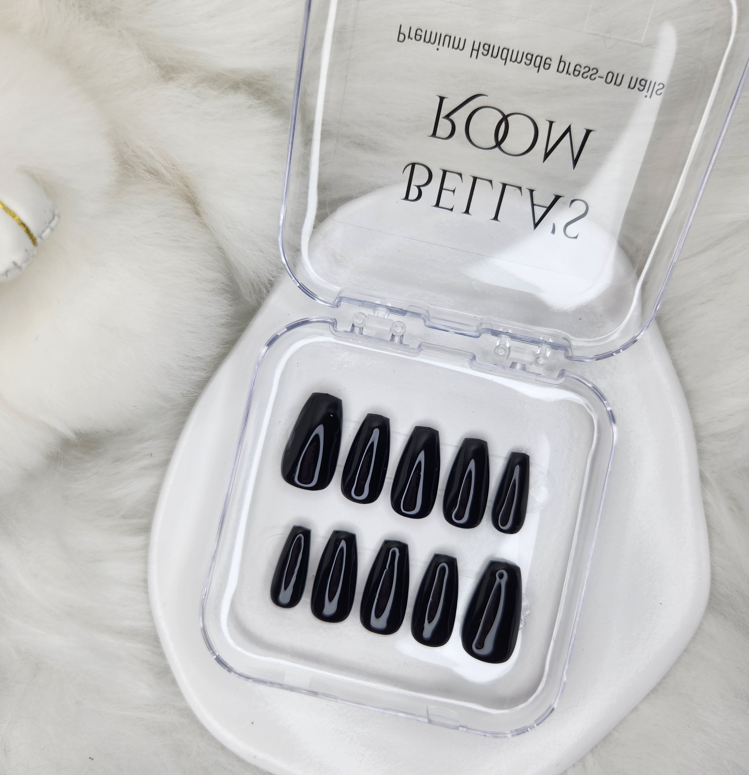 Basic Nails_Black